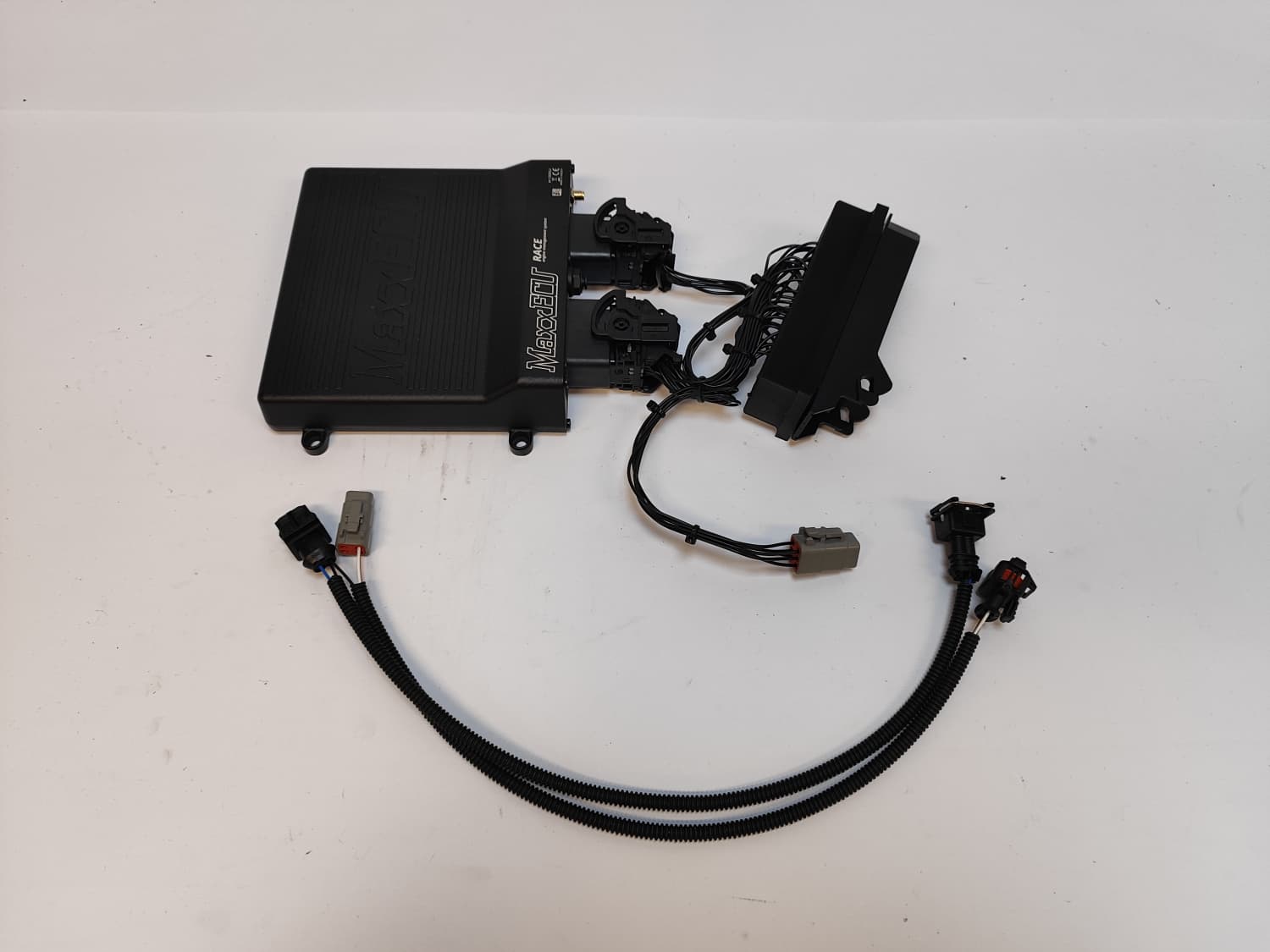 KCPerformance MaxxECU RACE Plug-in Kit for Porsche 993 KCPerformance