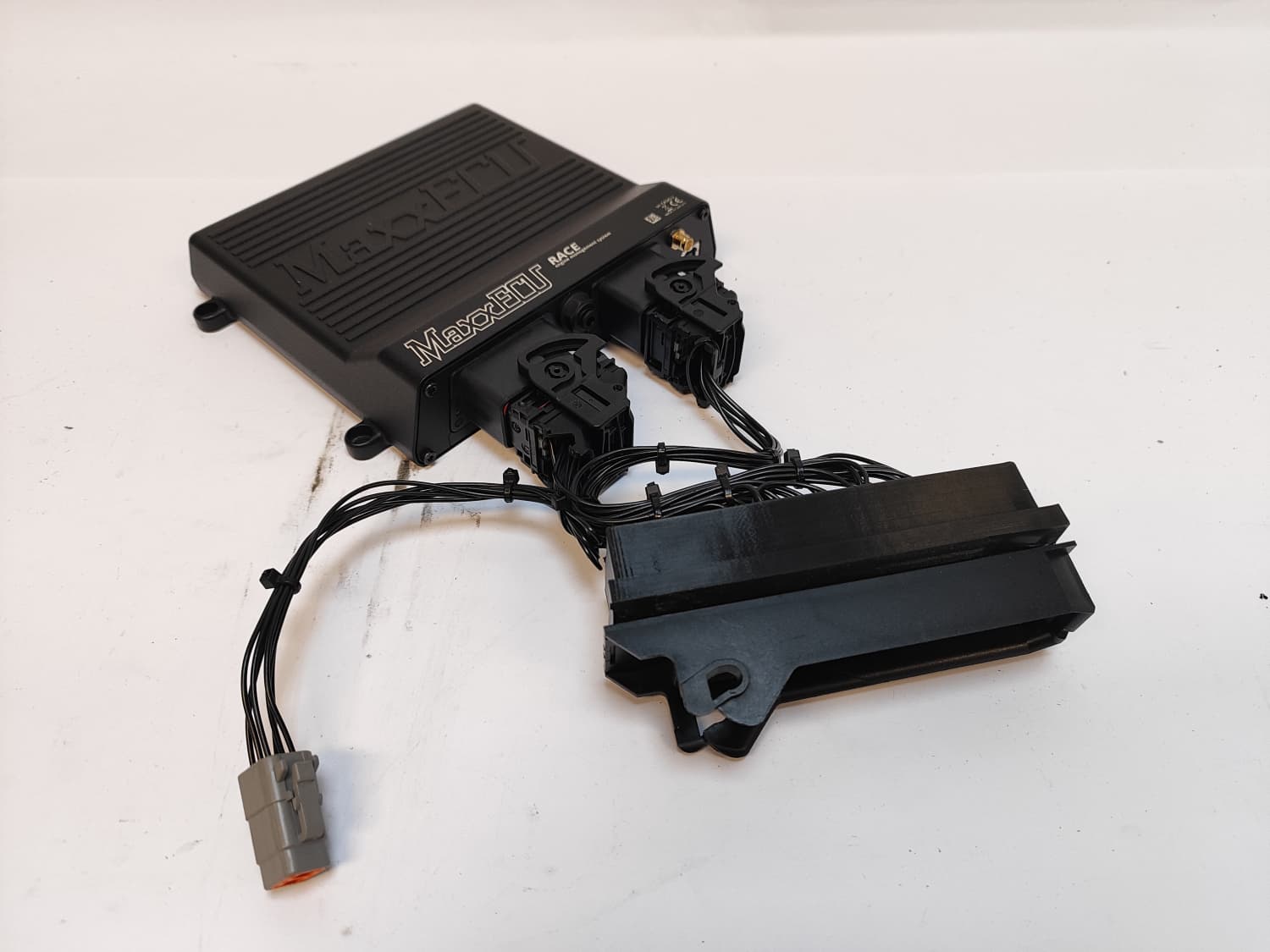 KCPerformance MaxxECU RACE Plug-in Kit for Porsche 993 KCPerformance