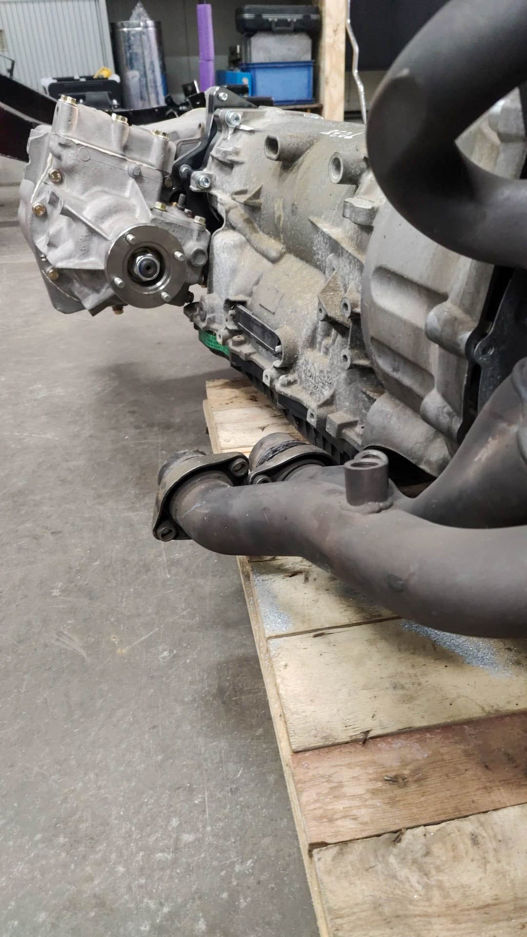 ZF 8HP to LT230 Transfer Case Adapter Kit – BMW 8-Speed AWD to Land Rover LT230